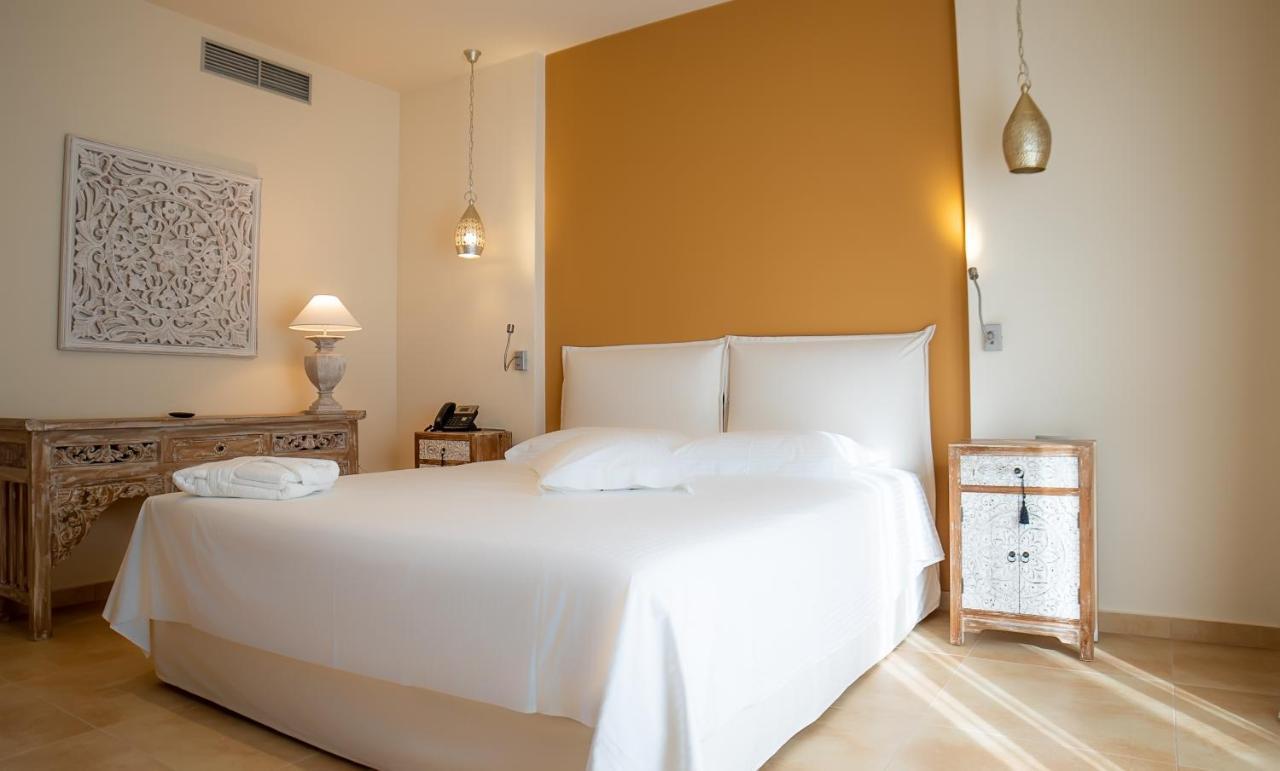 Elysian Luxury Hotel And Spa Kalamáta Eksteriør bilde