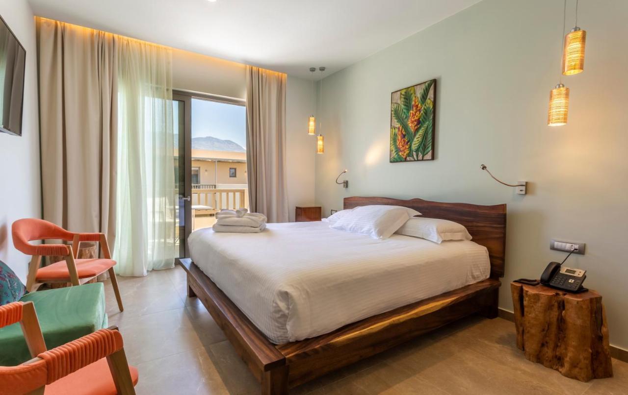 Elysian Luxury Hotel And Spa Kalamáta Eksteriør bilde